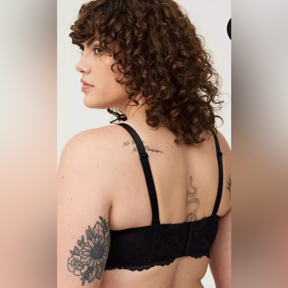 Bombshell Everyday Strap or Strapless Black Lace Details Bra - Picture 3 of 7